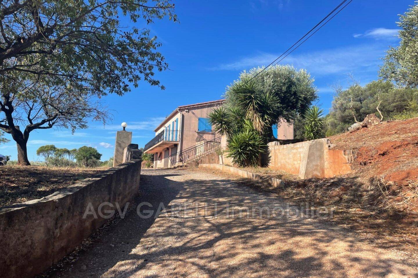 Maison à louer, 147m², Puget-Ville