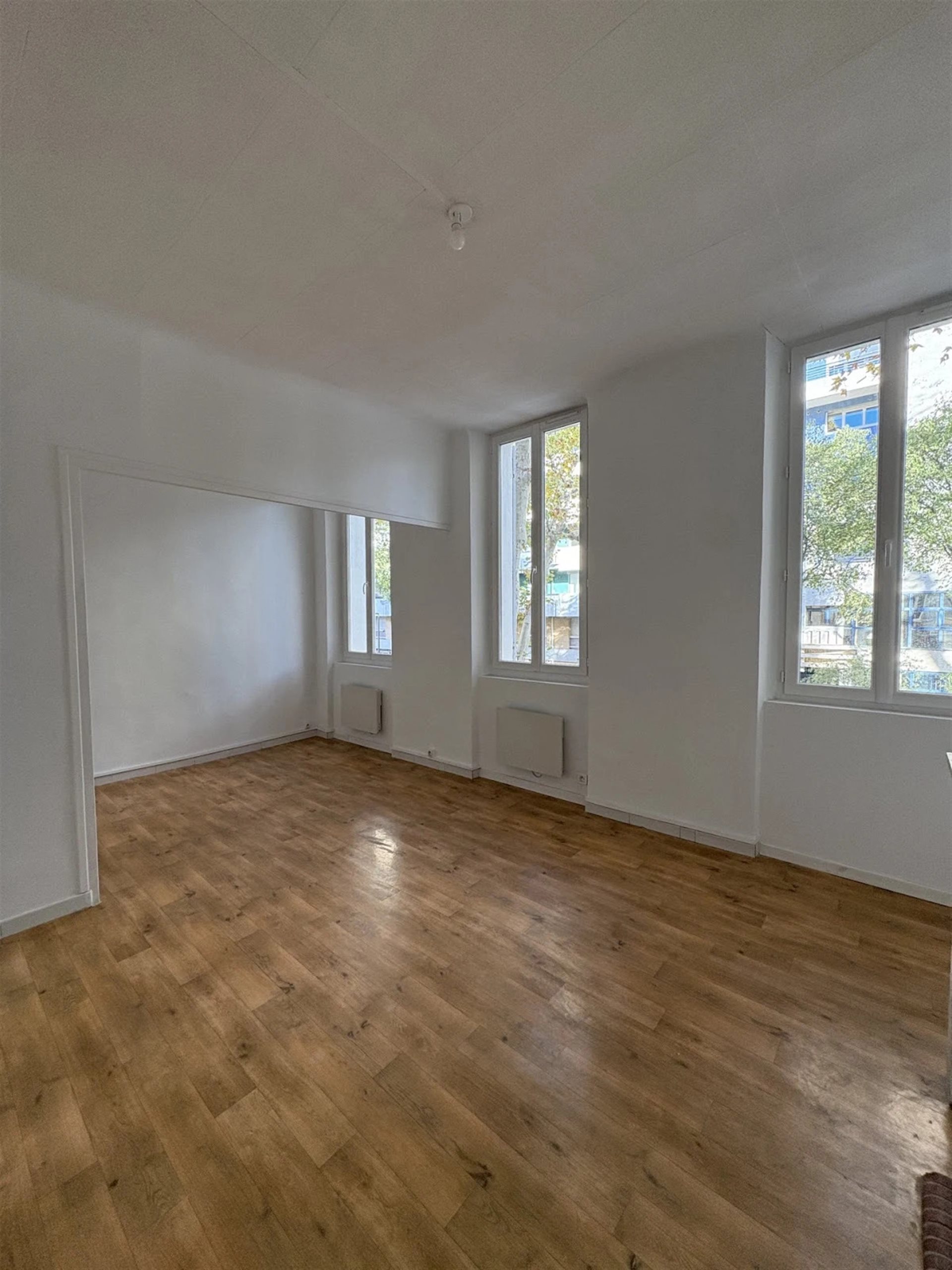 Appartement à louer, 46m², Marseille 6ème