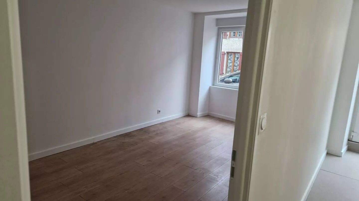 Appartement à louer, 51m², Villieu-Loyes-Mollon