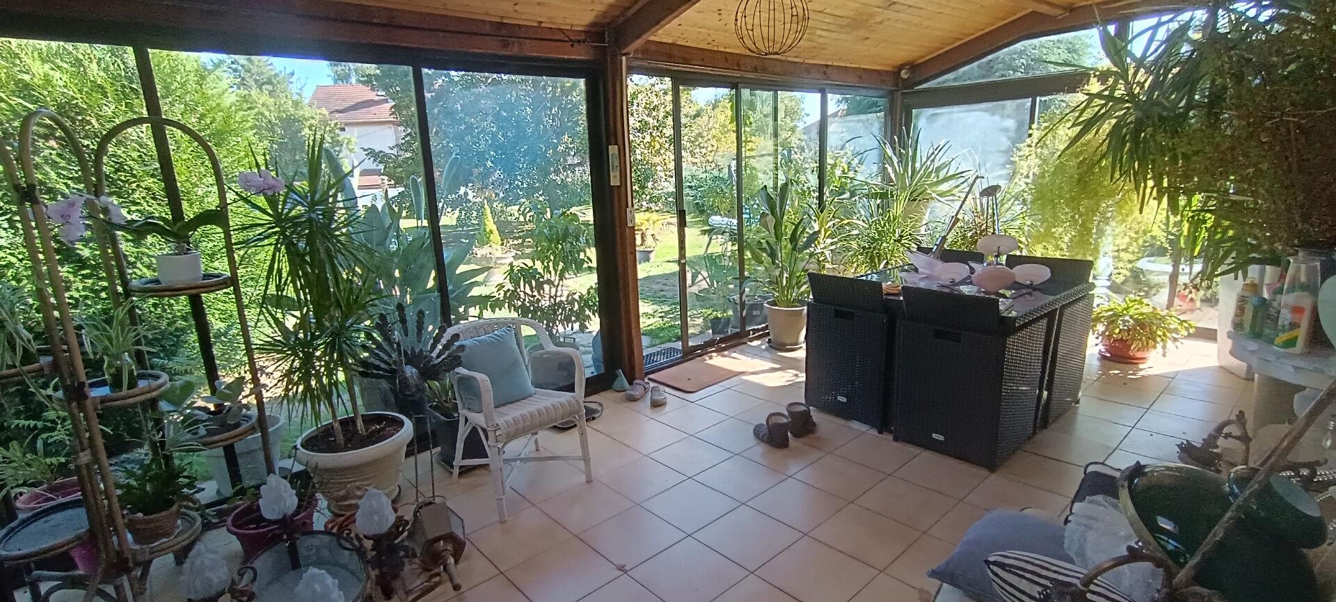 Maison à louer, 180m², Blessac