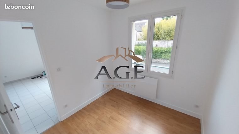 Appartement à louer, 31m², Epernon