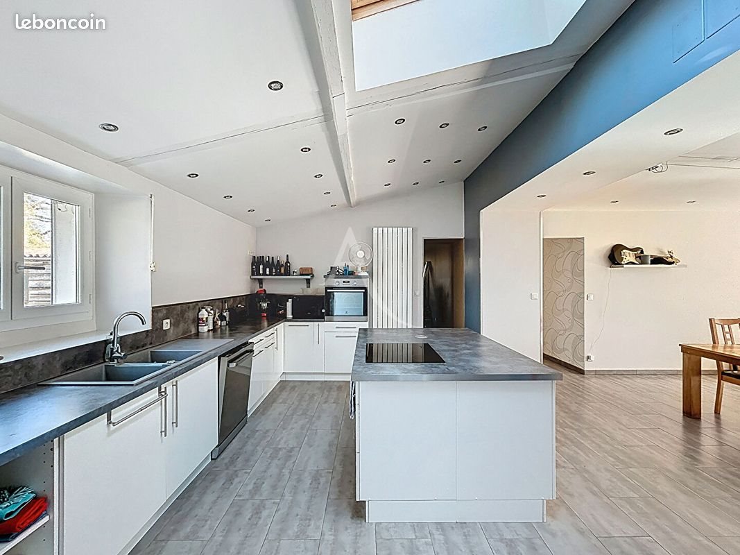 Maison à vendre, 155m², Montilliers