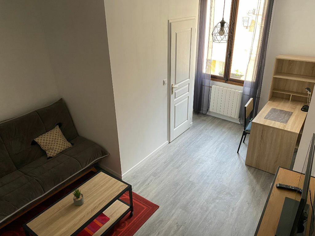 Maison à louer, 41m², Chinon