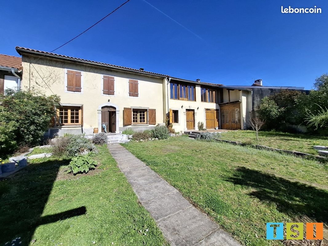 Maison à vendre, 220m², Saint-Laurent-de-Neste