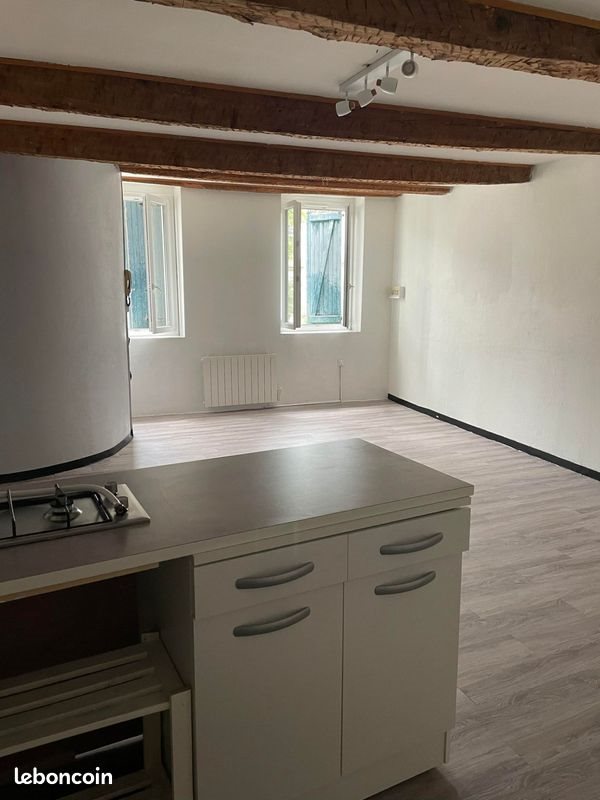 Appartement à louer, 47m², Pont-Saint-Esprit
