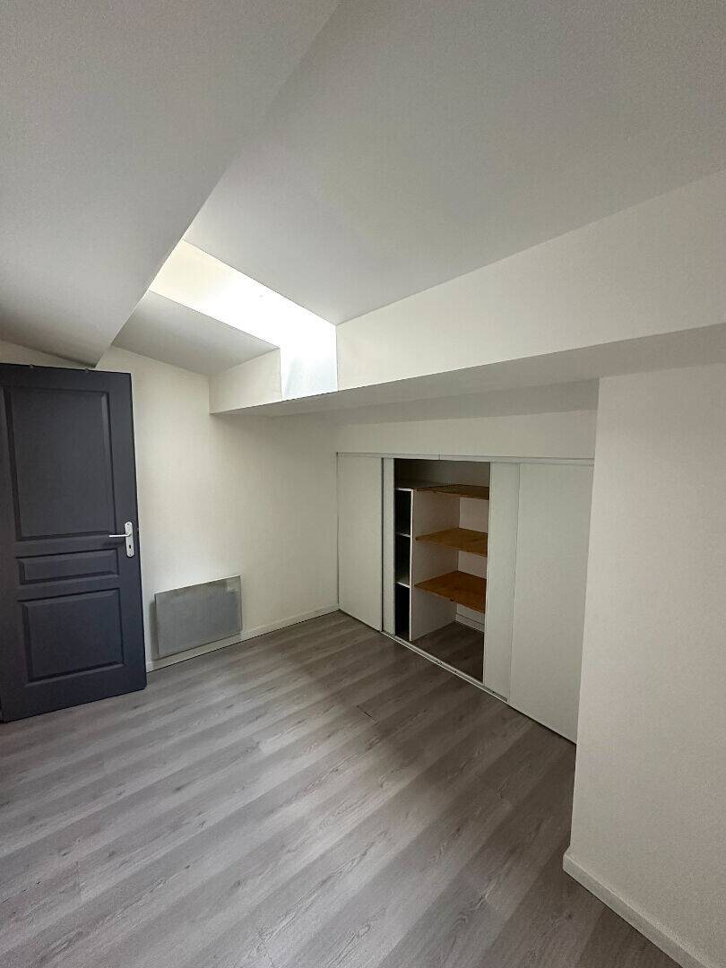 Appartement à louer, 31m², Le Luc