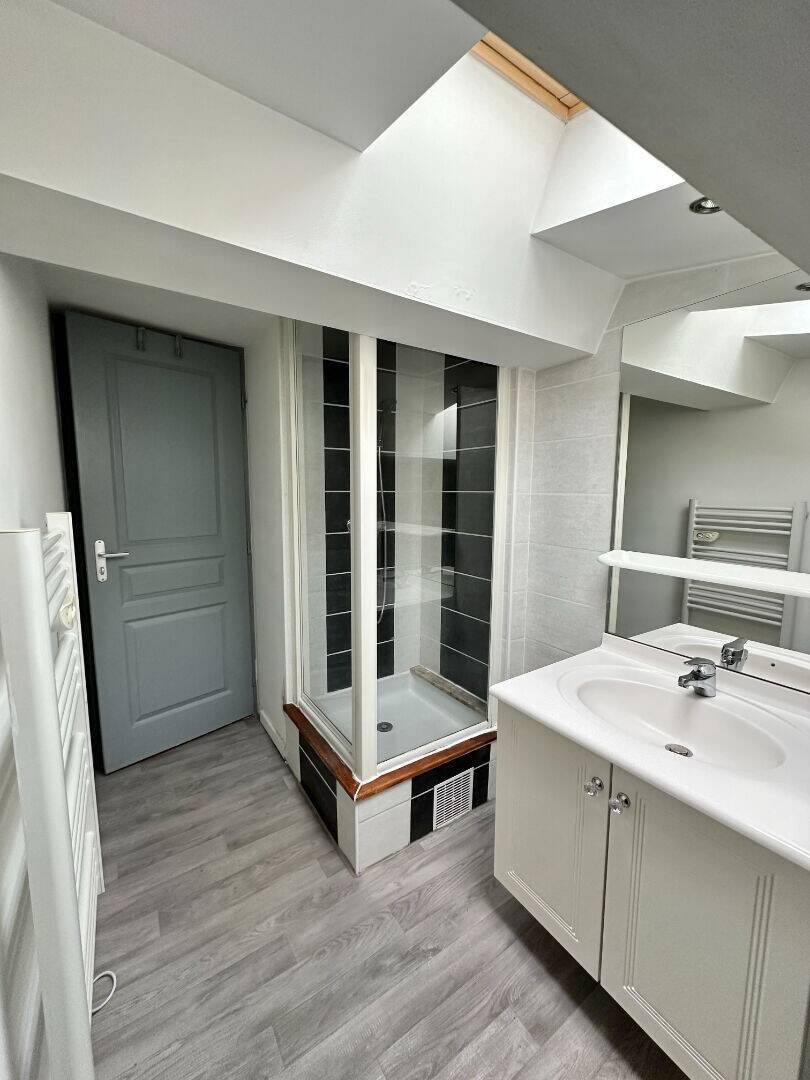 Appartement à louer, 31m², Le Luc