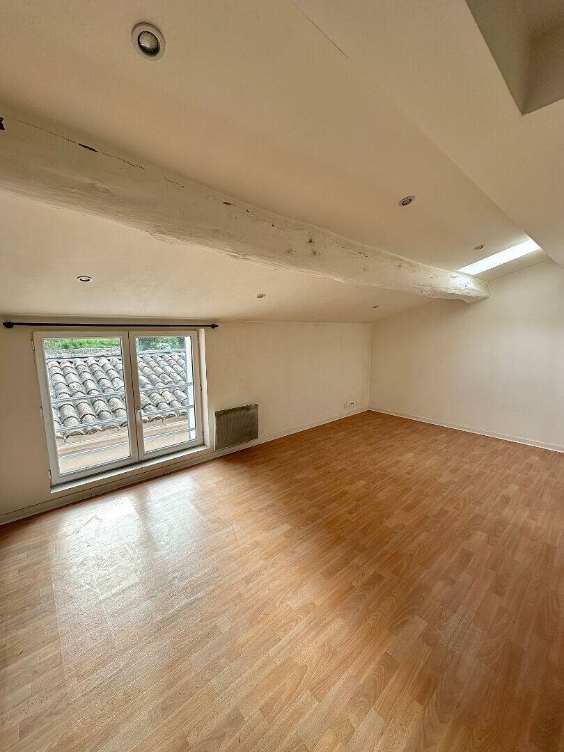 Appartement à louer, 31m², Le Luc