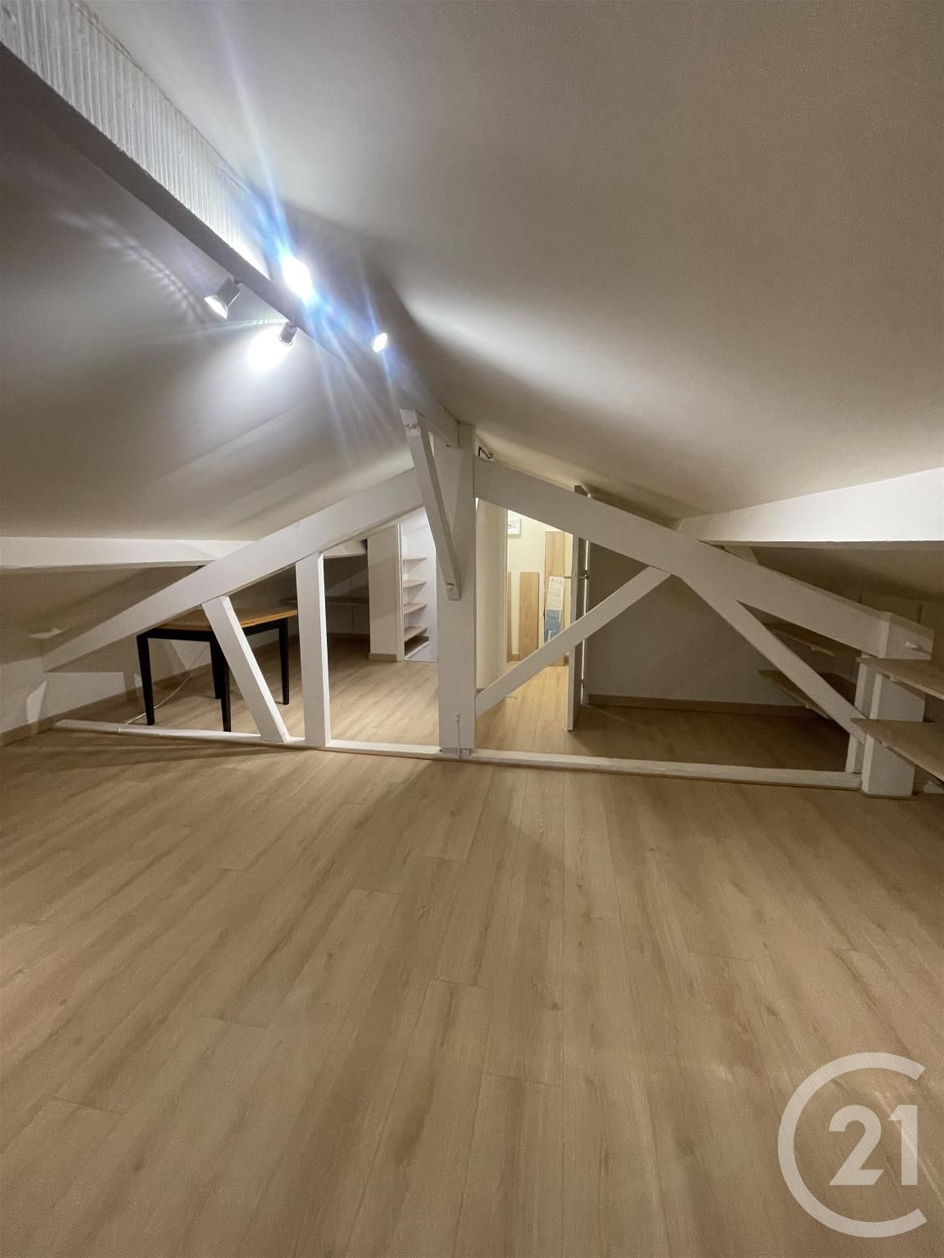 Maison à louer, 43m², Nice