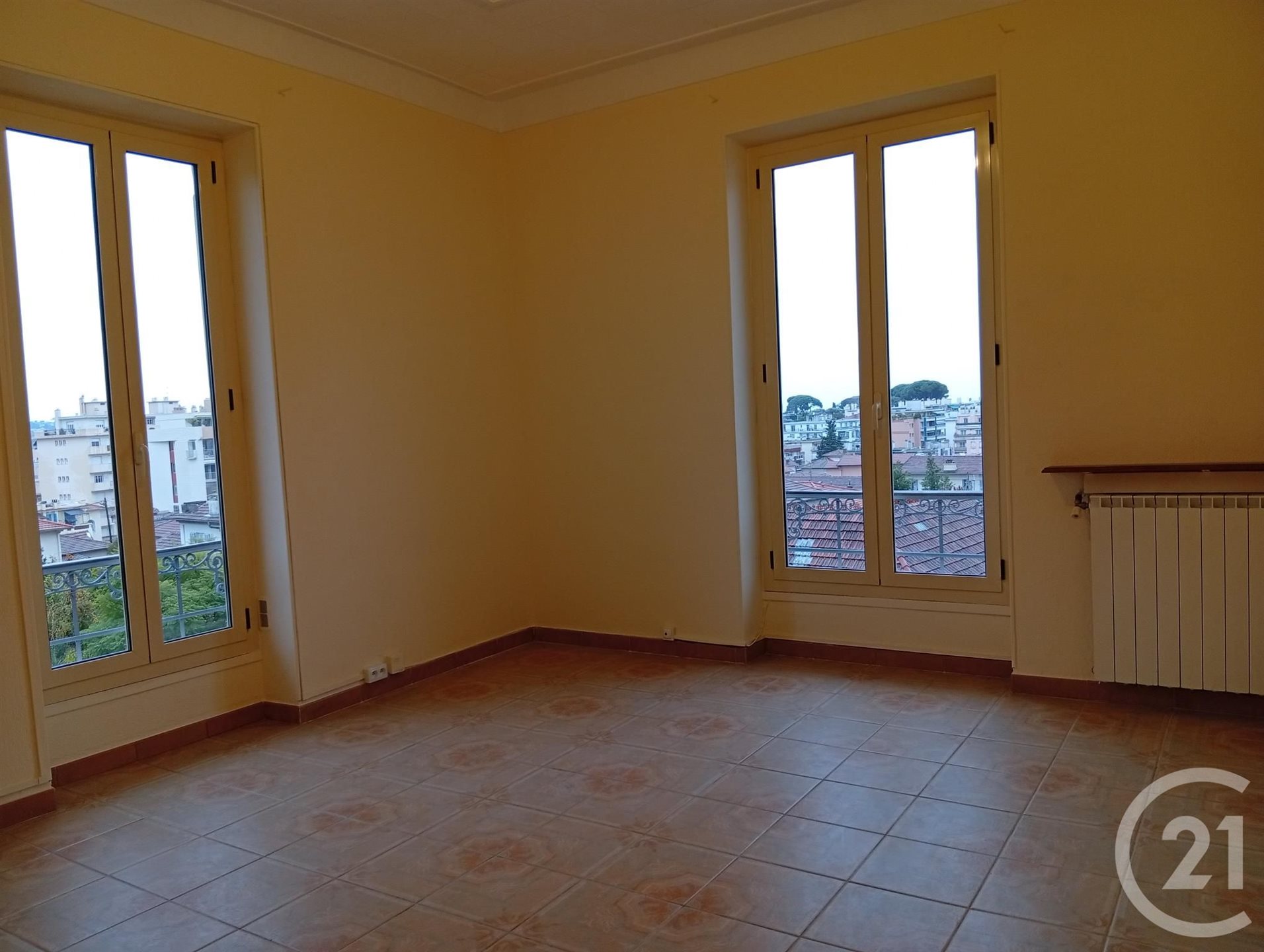 Appartement à louer, 89m², Nice