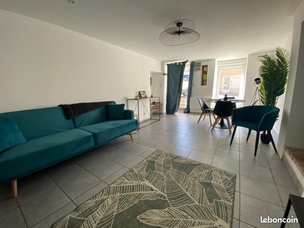 Maison à louer, 66m², Ombrée d'Anjou