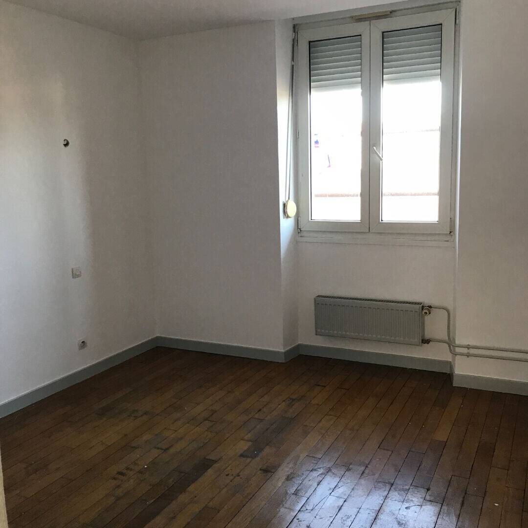 Appartement à louer, 85m², Spicheren