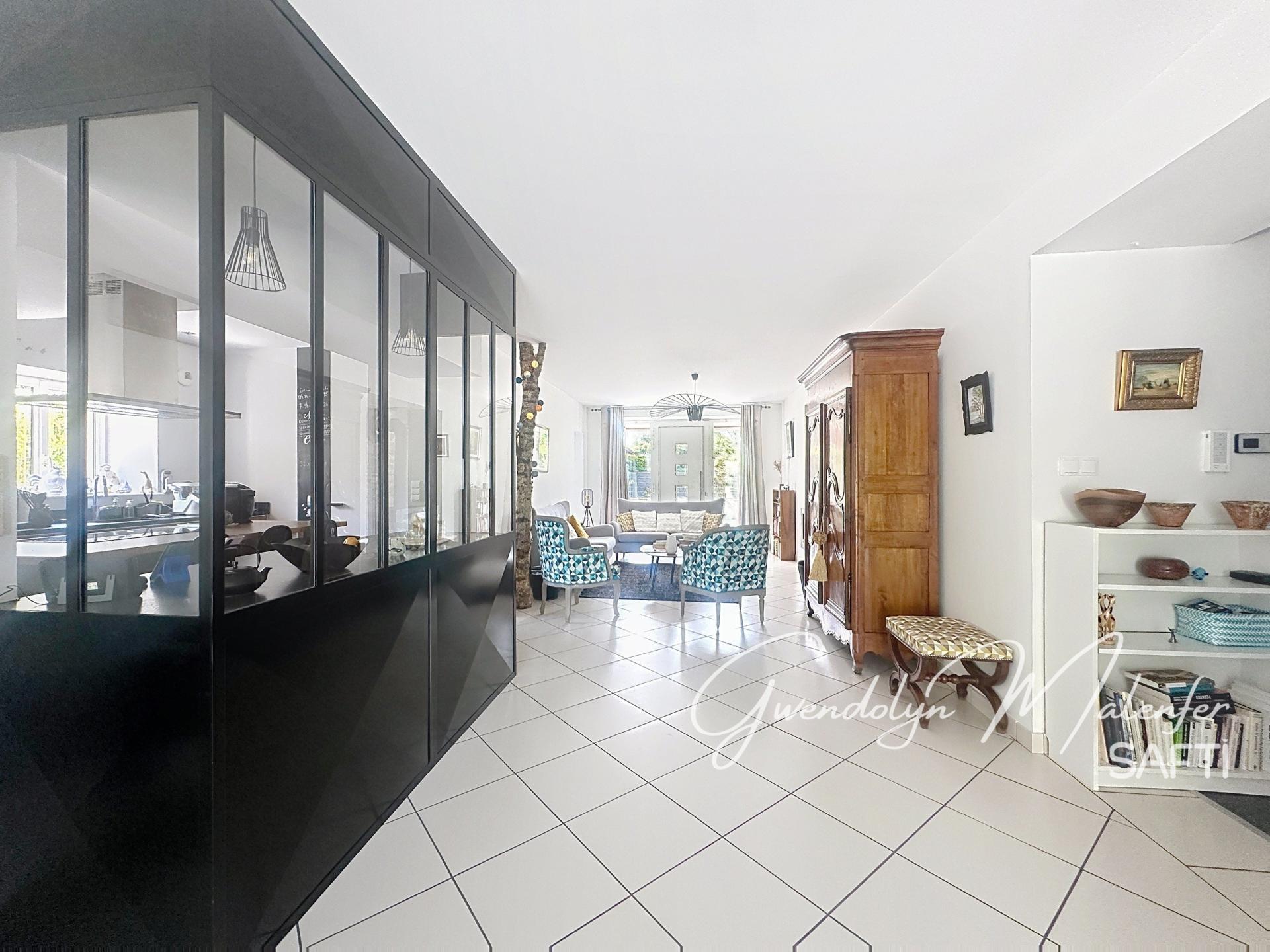 Maison à vendre, 248m², Arc-et-Senans