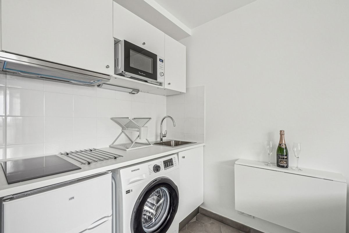 Appartement à louer, 15m², Paris 18ème