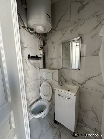 Appartement à louer, 18m², Paris 18ème