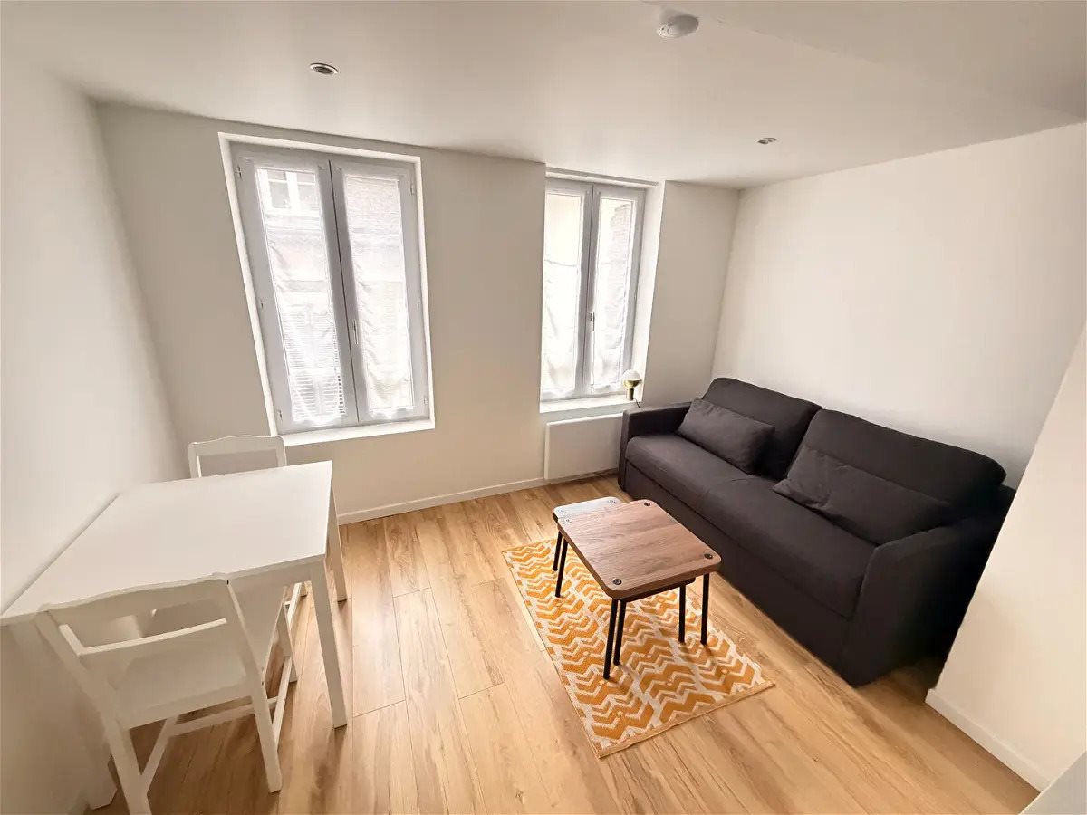 Appartement à louer, 19m², Joigny