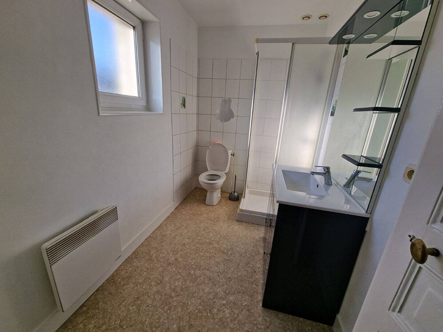 Maison à louer, 45m², Cheny