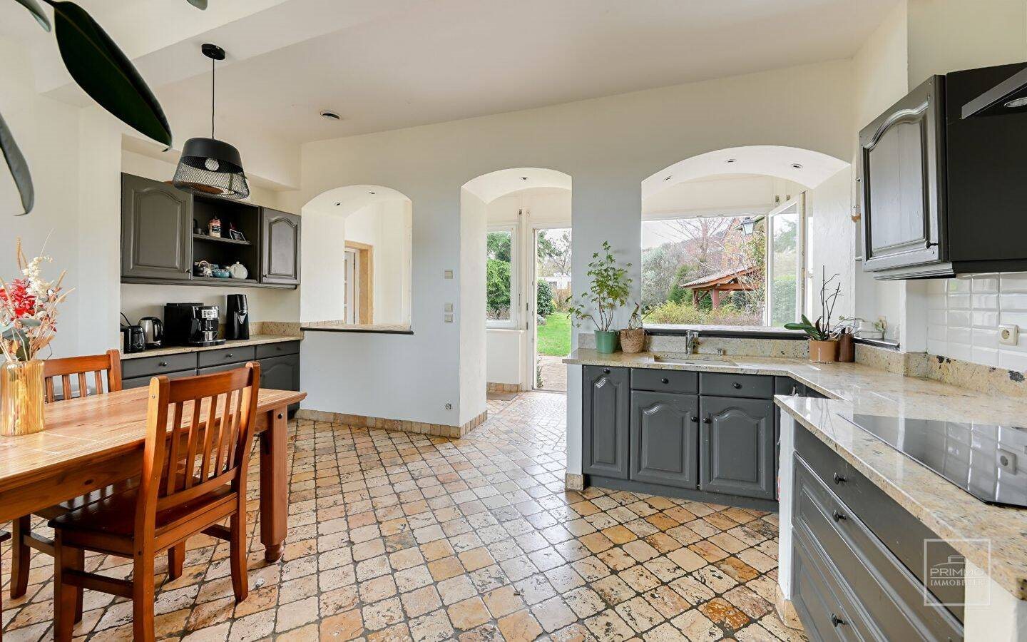 Maison à vendre, 214m², Saint-Cyr-au-Mont-d'Or