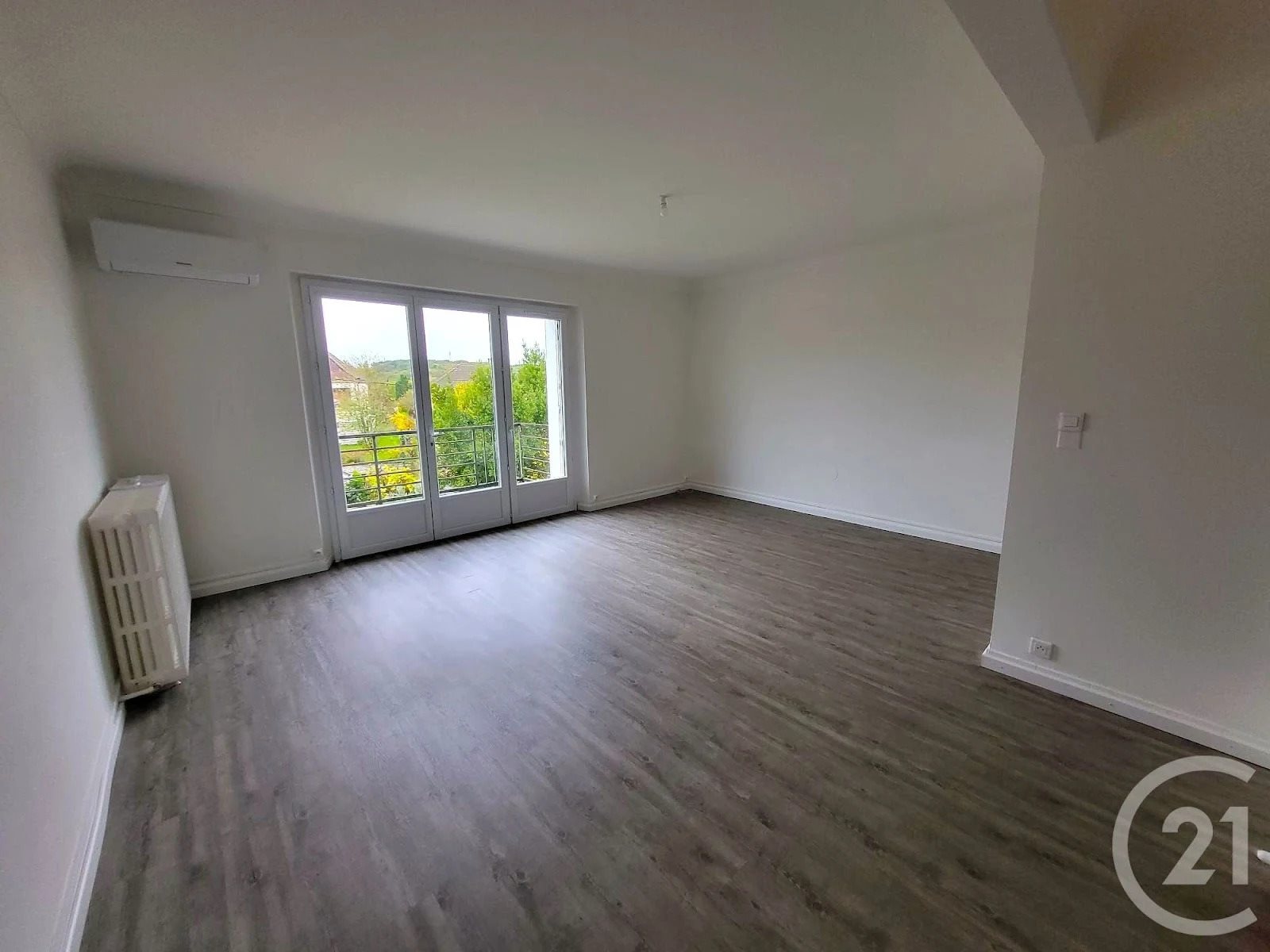 Appartement à louer, 96m², Gourdon