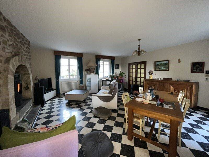 Maison à vendre, 123m², Abjat-sur-Bandiat