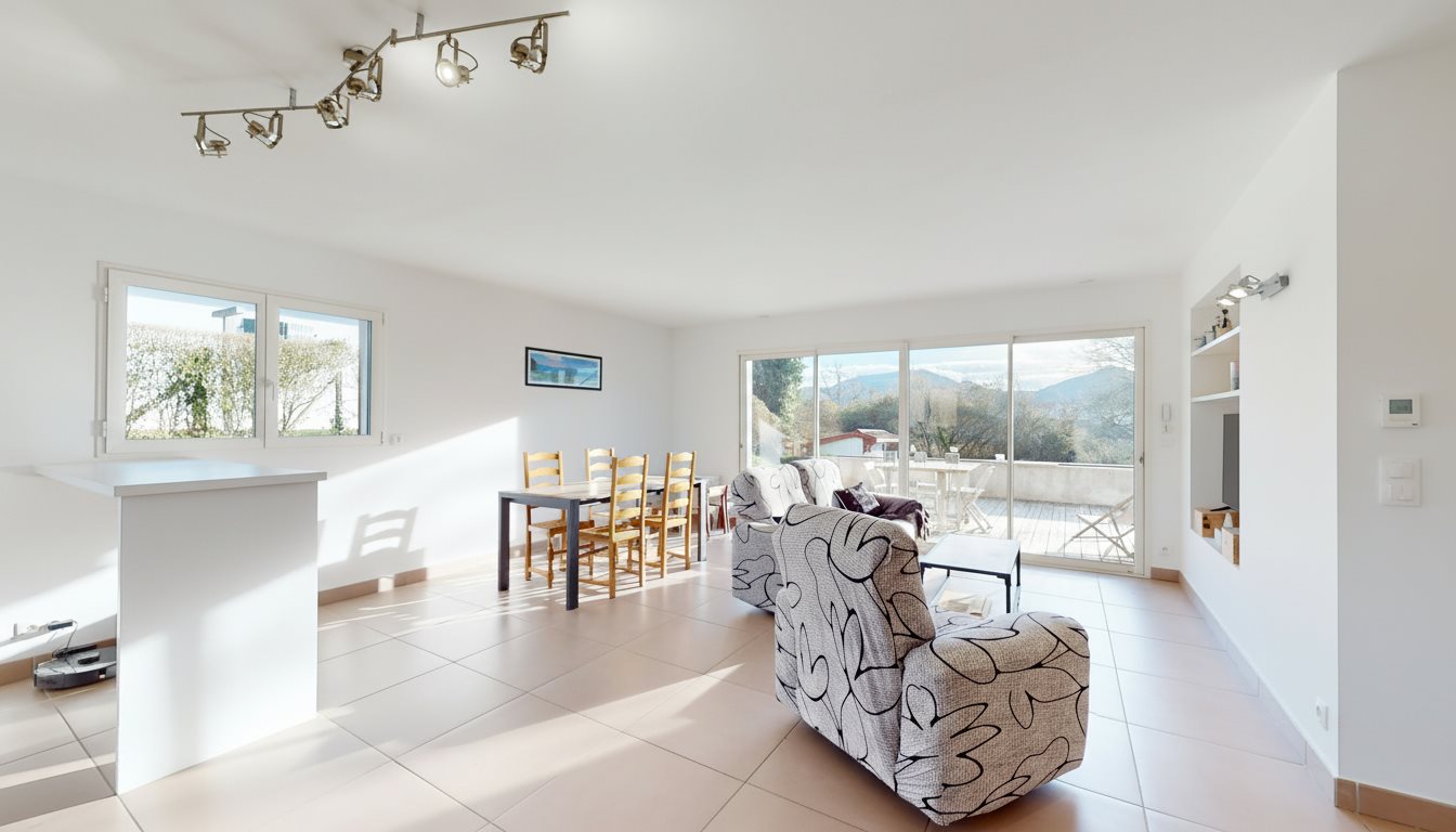 Maison à louer, 90m², Cambo-les-Bains