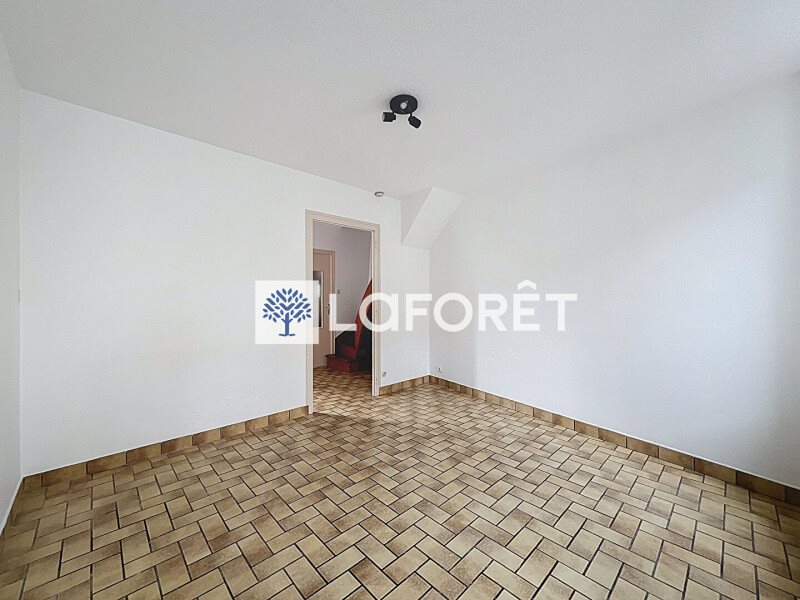 Maison à louer, 39m², Saint-Amand-sur-Sèvre