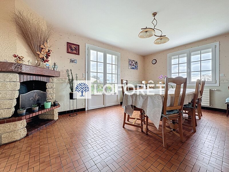 Maison à vendre, 103m², Saint-Pierre-des-Echaubrognes