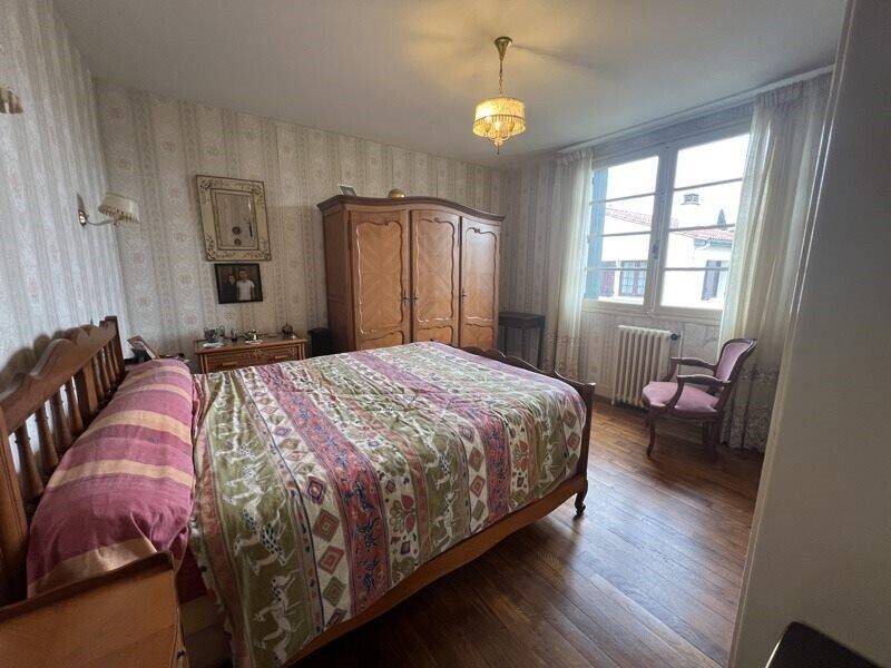 Appartement à vendre, 349m², Gond-Pontouvre