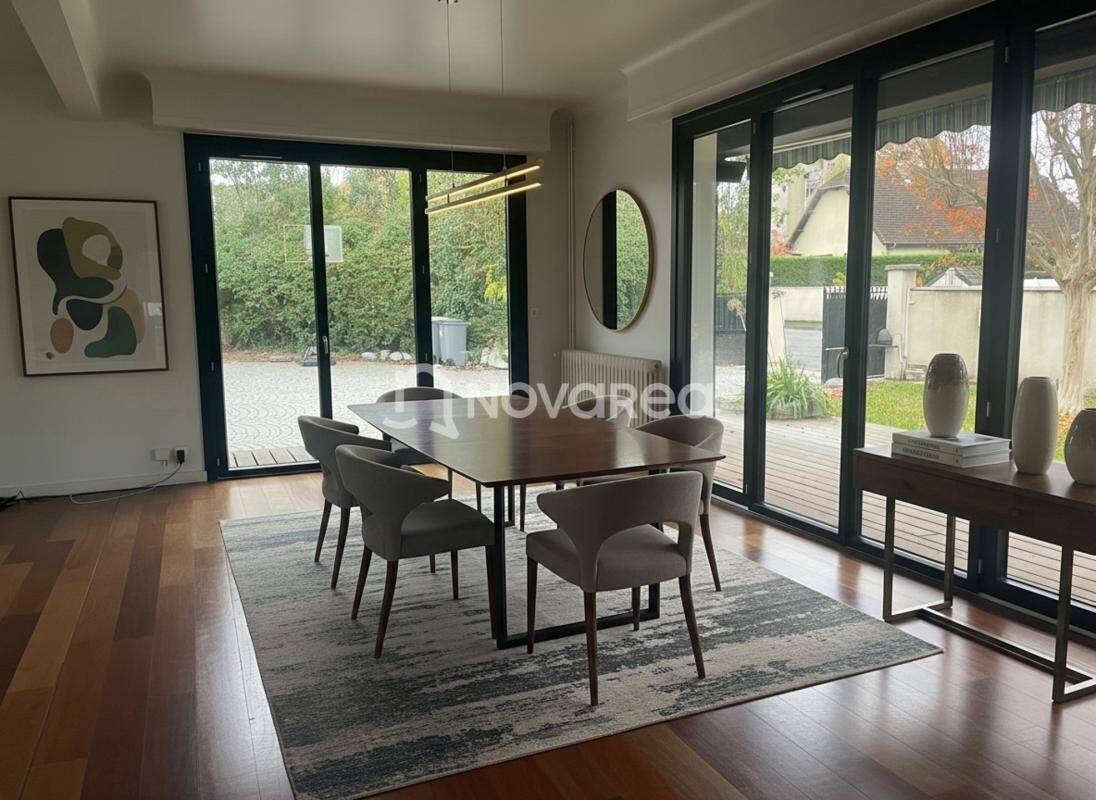Maison à louer, 155m², Lons