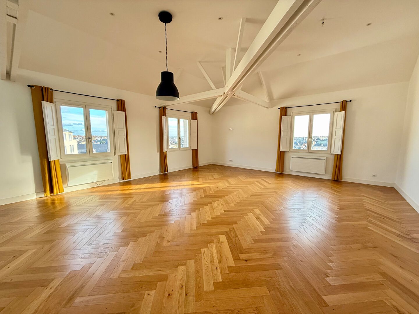 Appartement à vendre, 151m², Château-Gontier-sur-Mayenne