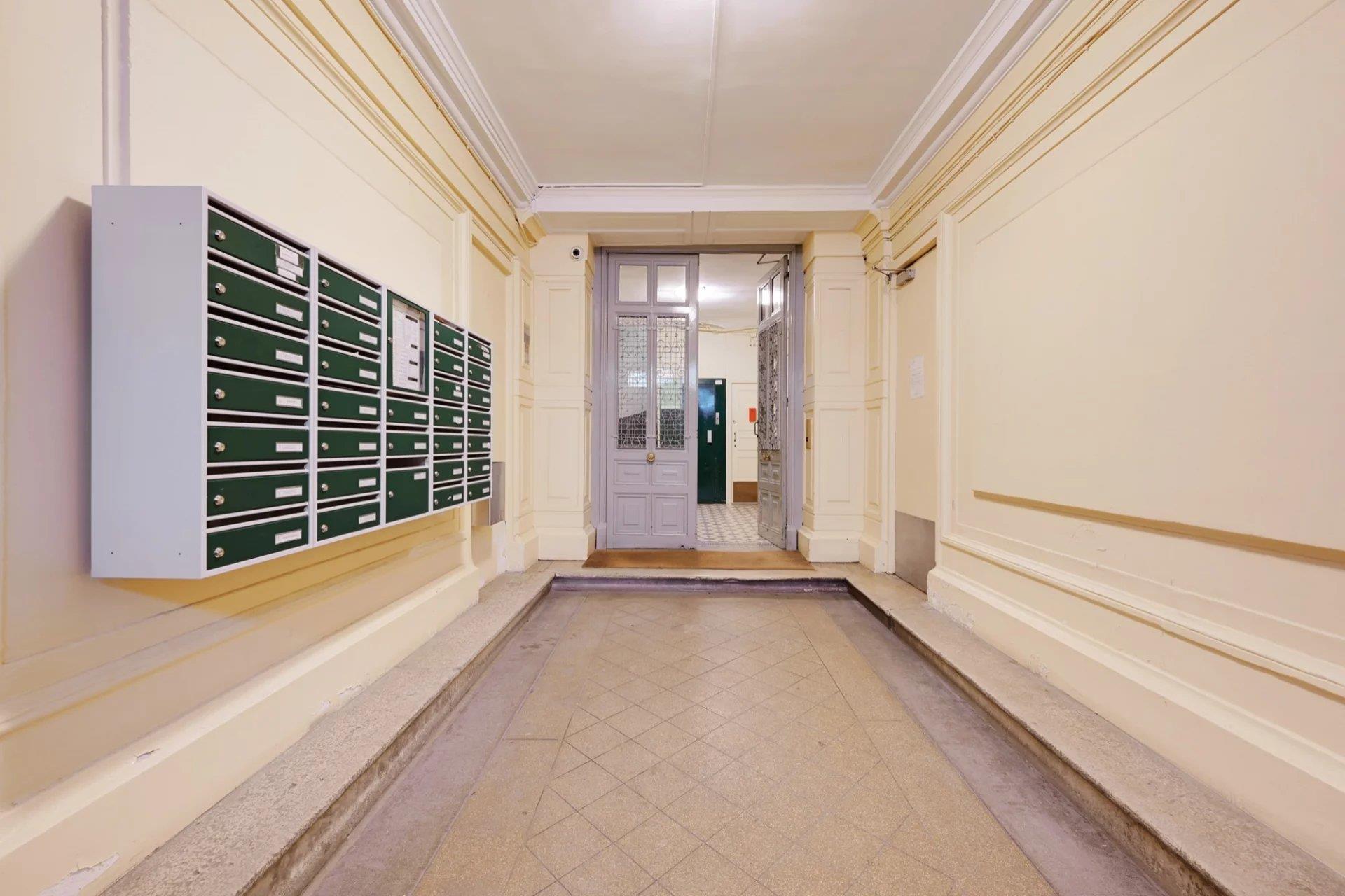 Maison à vendre, 30m², Paris 18ème