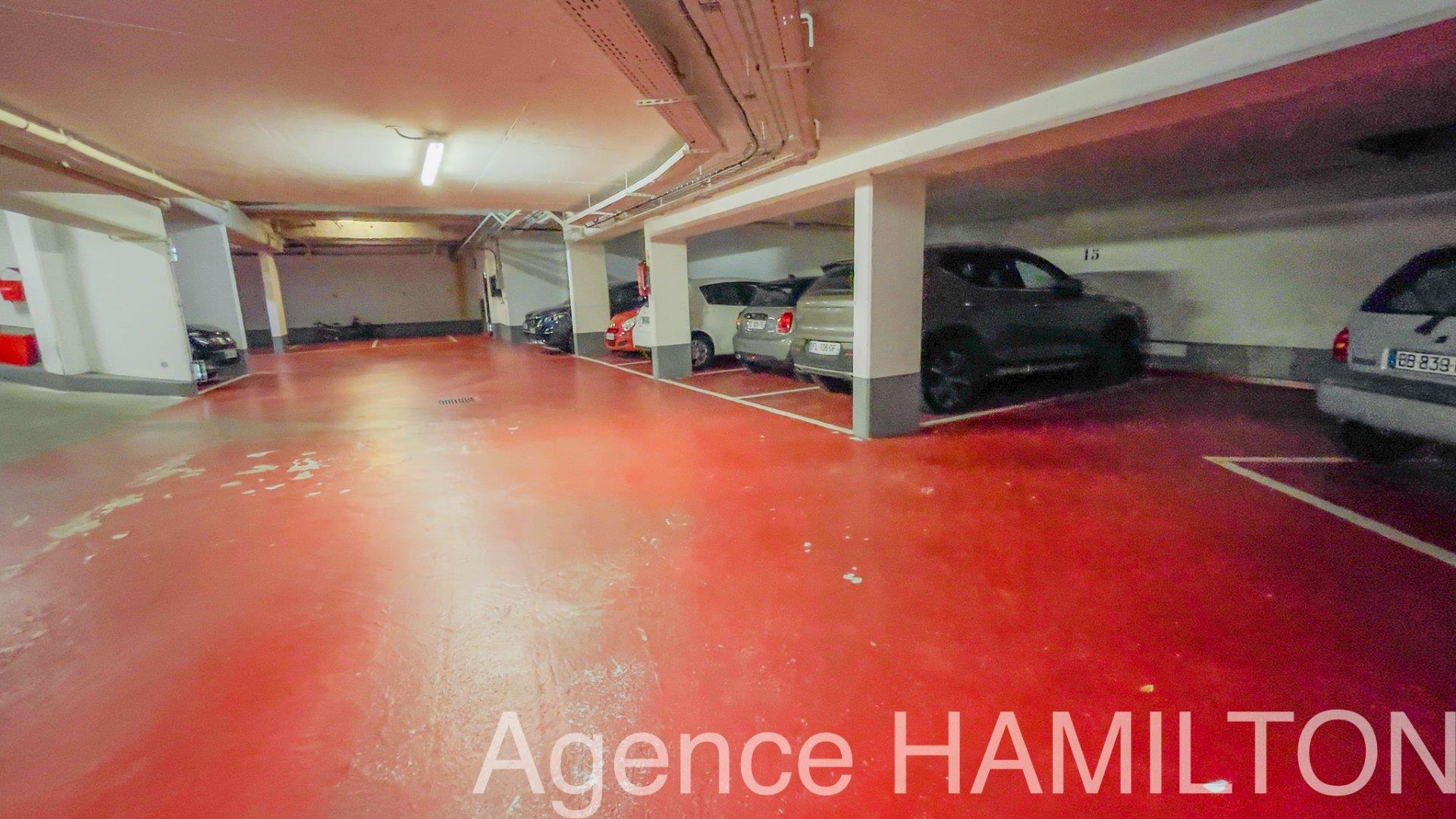 Maison à vendre, 14m², Garches