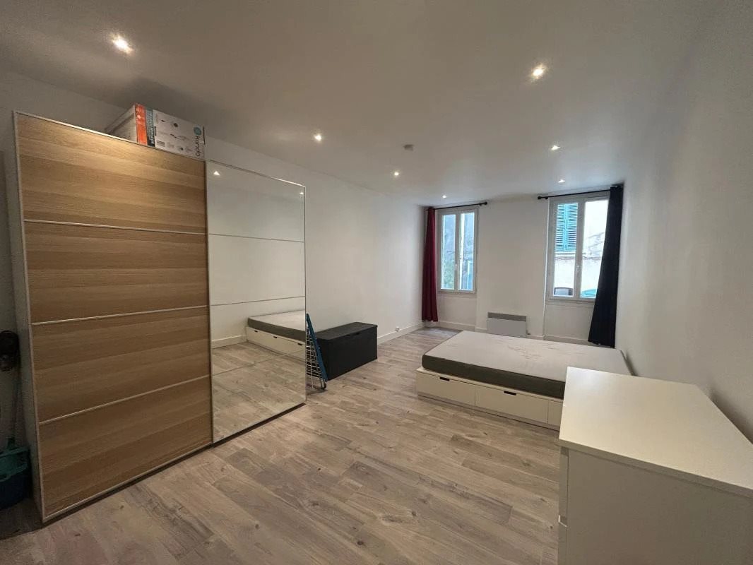 Appartement à louer, 57m², Toulon