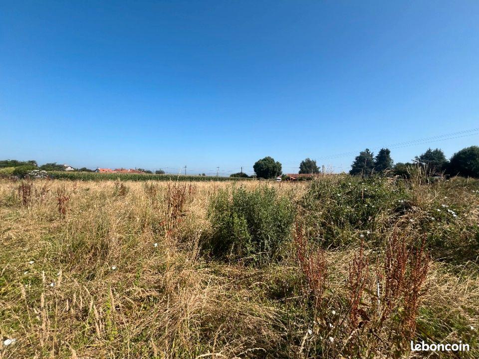 Maison à vendre, 94m², Aurensan