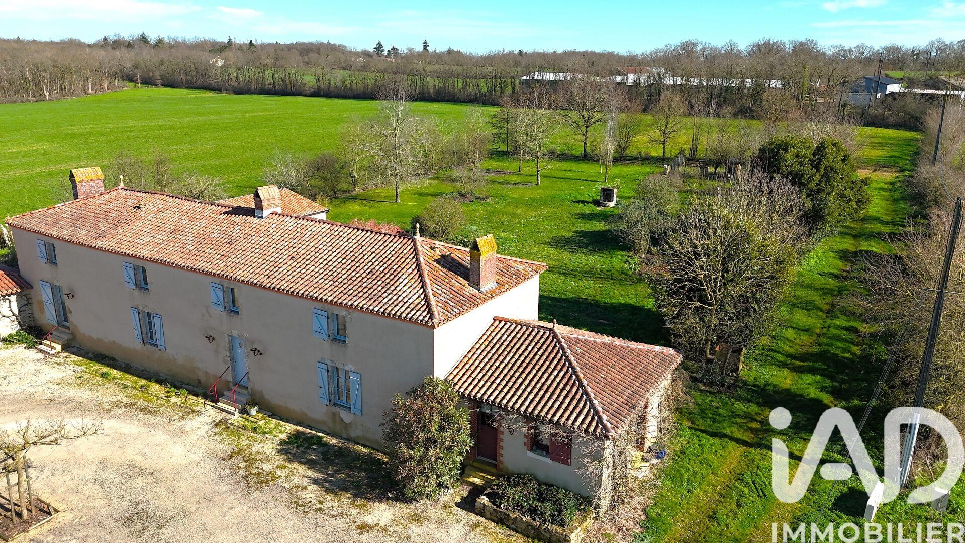 Maison à vendre, 265m², Chantonnay