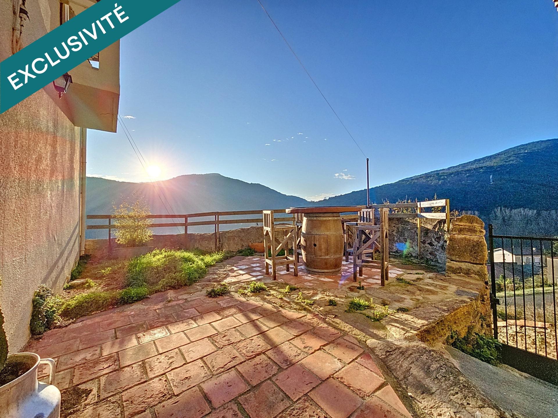 Maison à vendre, 140m², Saint-Etienne-Estréchoux