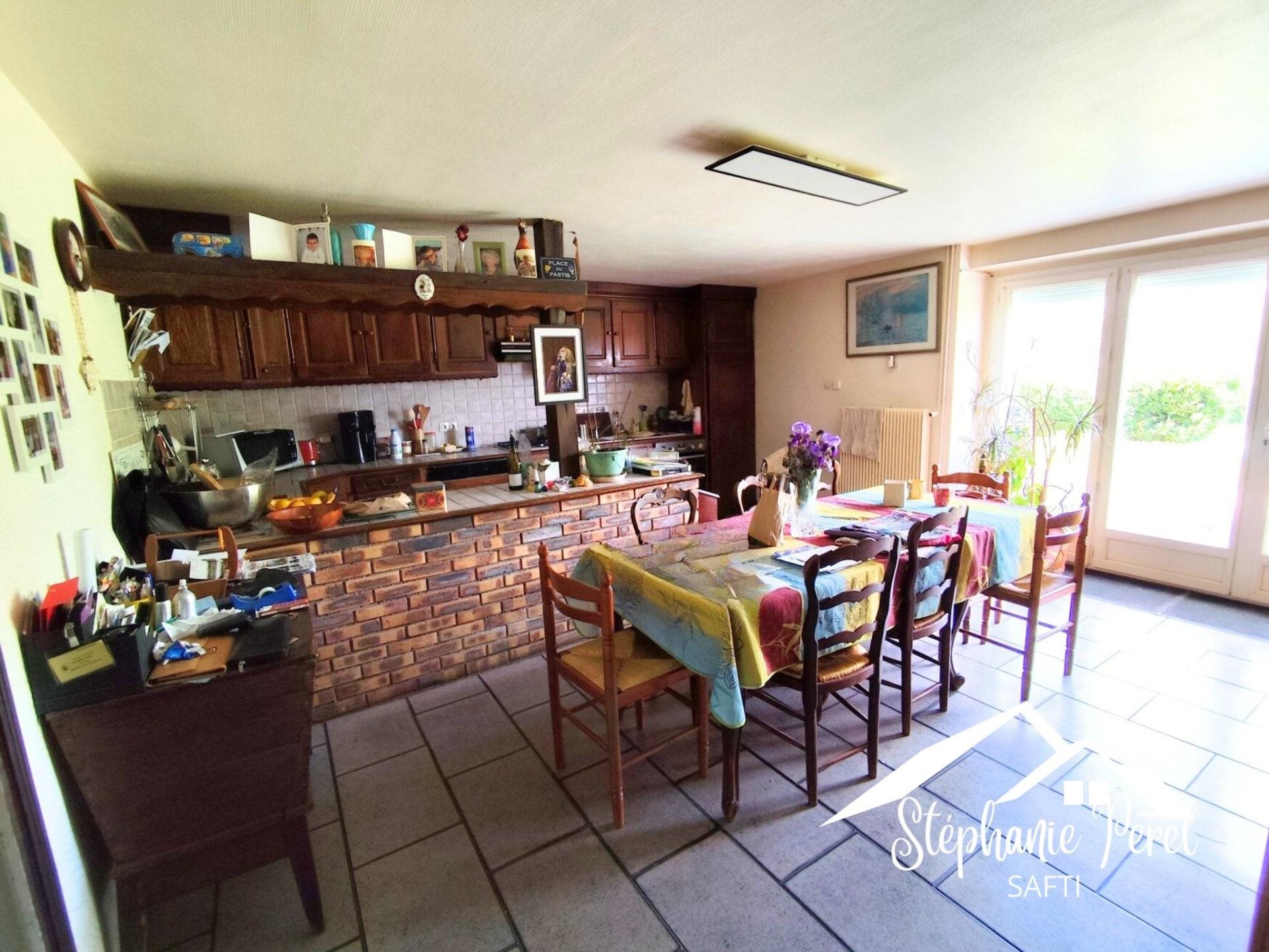 Maison à vendre, 200m², Messeix