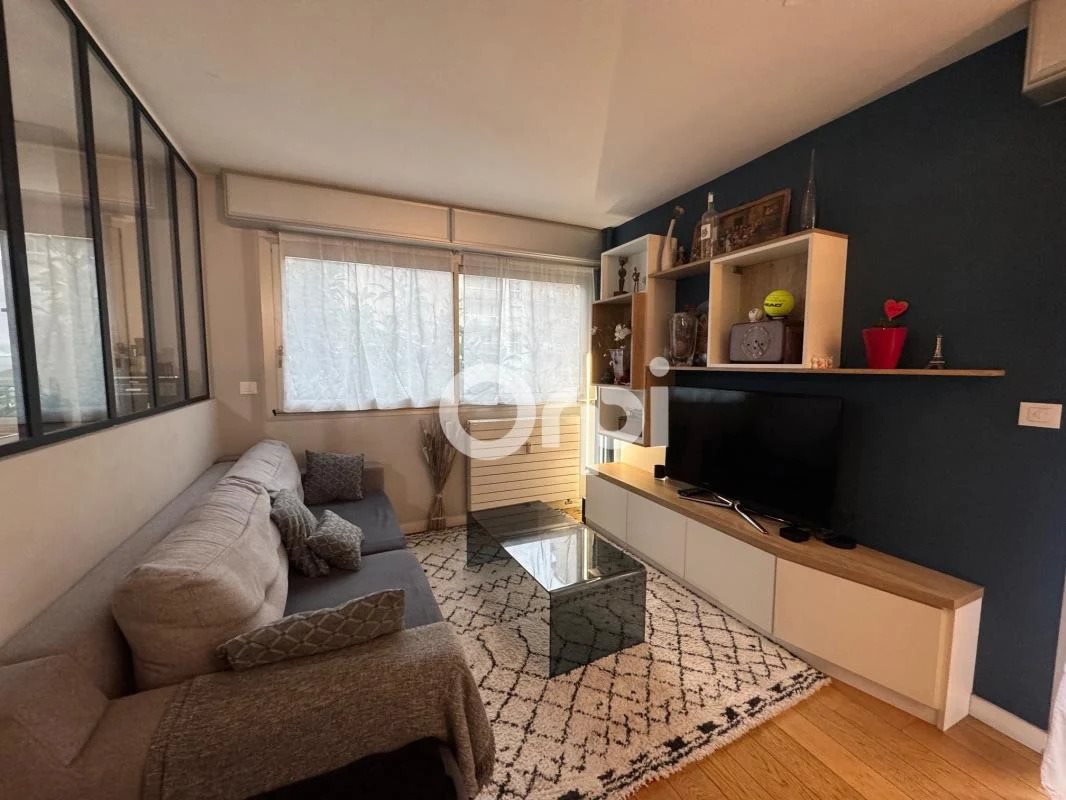 Appartement à louer, 80m², Paris 14ème