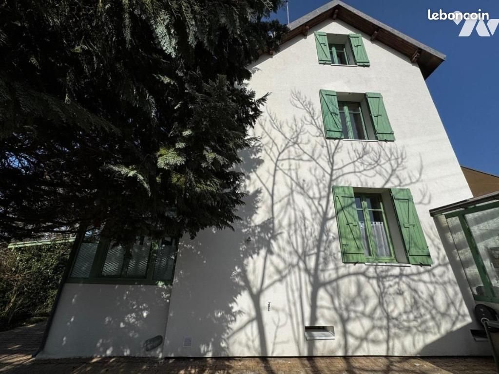 Maison à louer, 134m², Dole