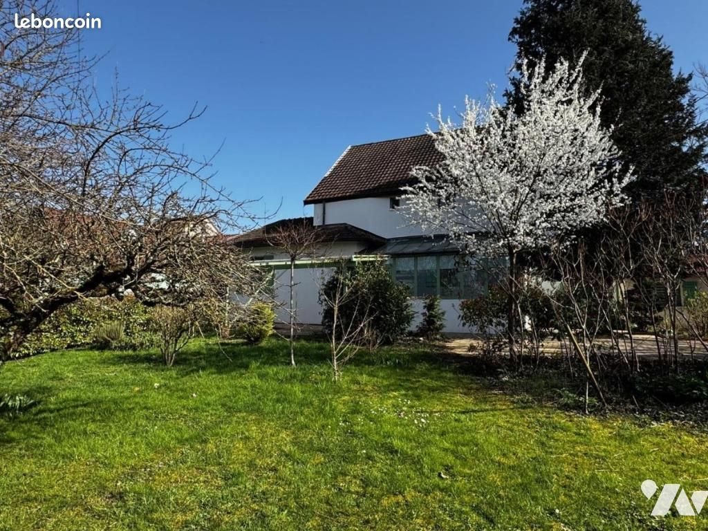 Maison à louer, 134m², Dole
