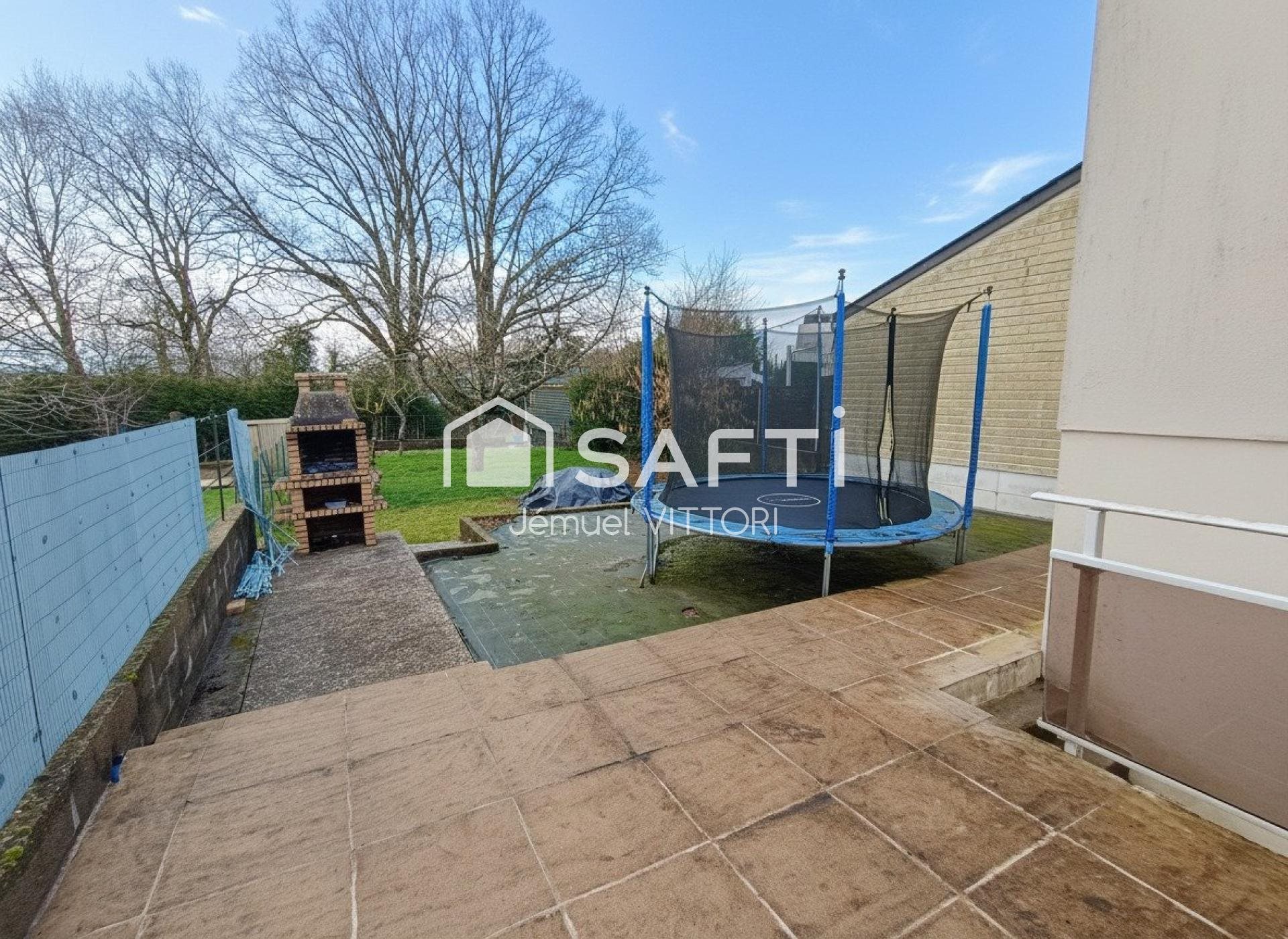 Maison à vendre, 66m², Ernée