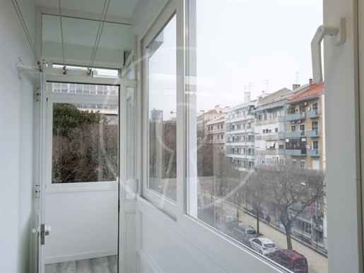 Renovierte 1-Zimmer-Wohnung in Jardim Constantino - Lissabon