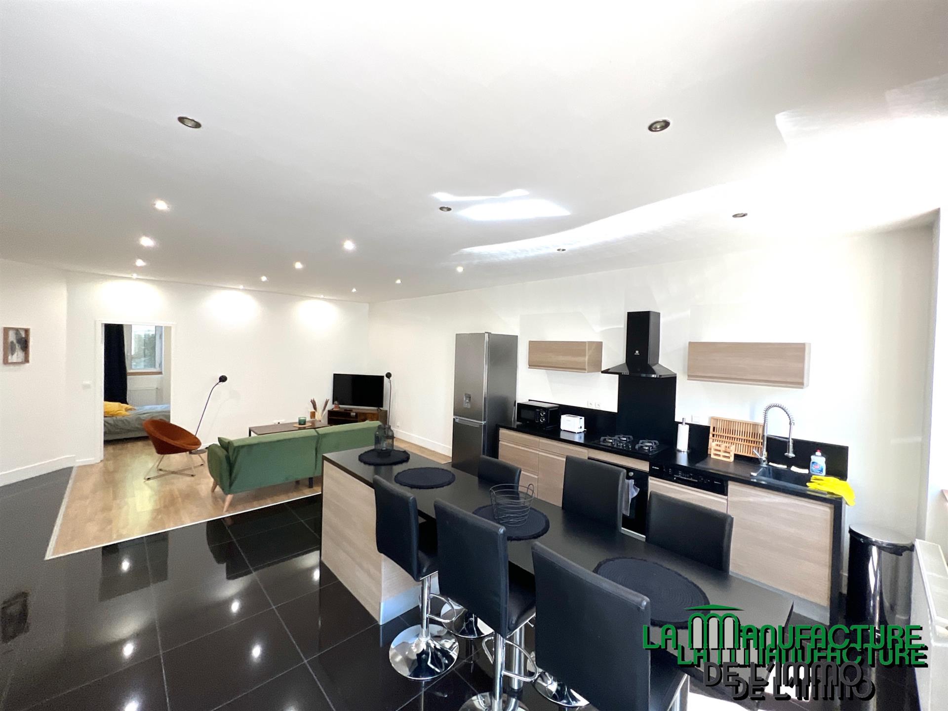 Appartement à louer, 123m², Saint-Etienne