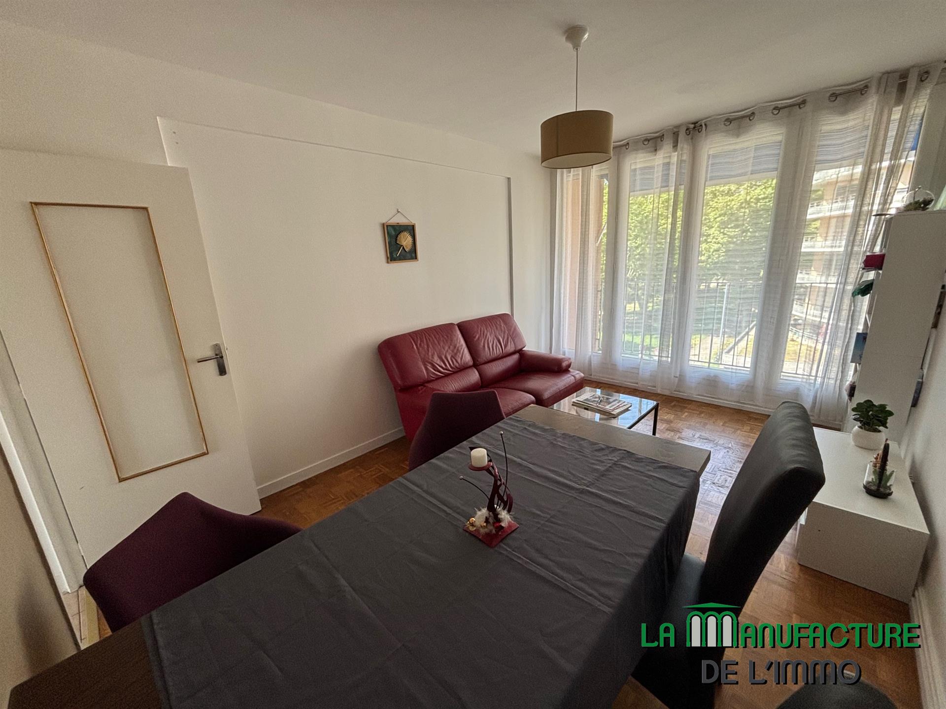 Appartement à vendre, 64m², Saint-Etienne