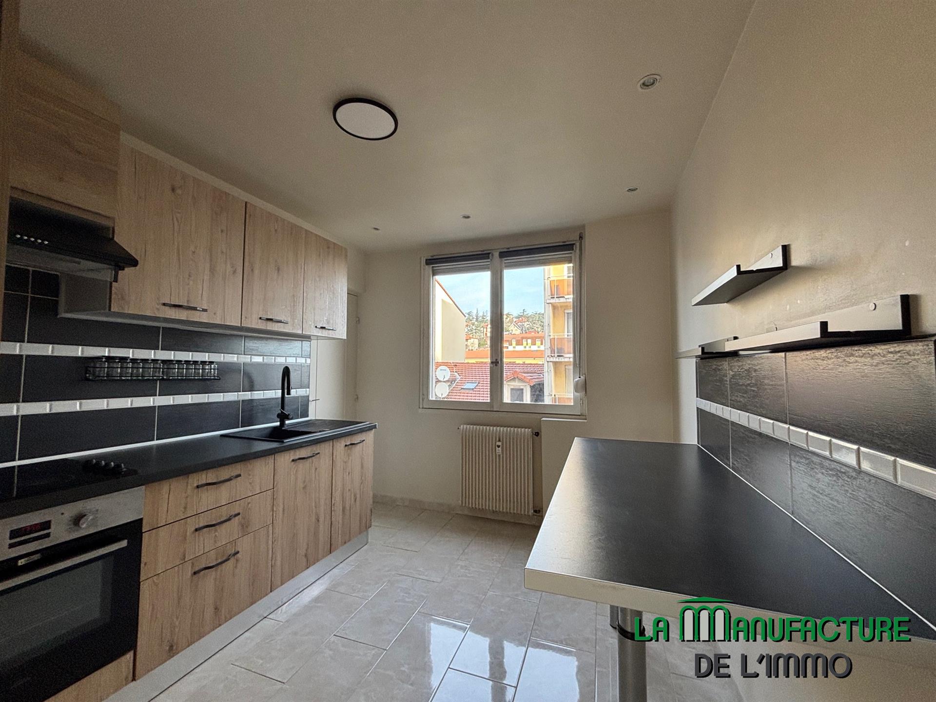 Appartement à vendre, 73m², Saint-Etienne