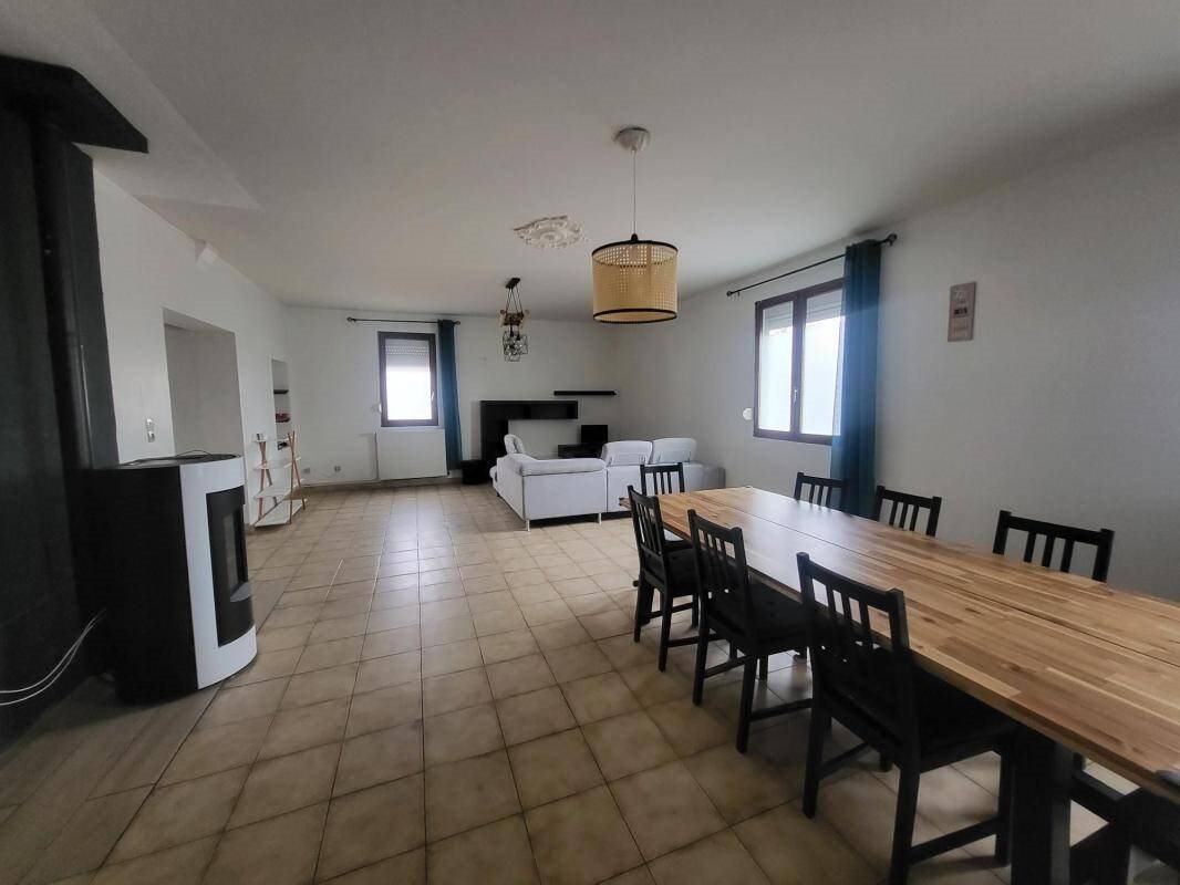 Maison à louer, 228m², Mourmelon-le-Petit