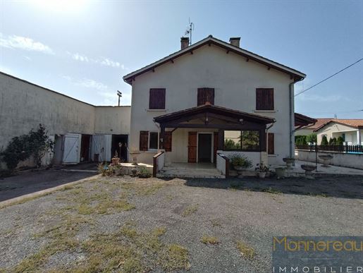 Detached House And Outbuildings Close To Town Center Of Chalais