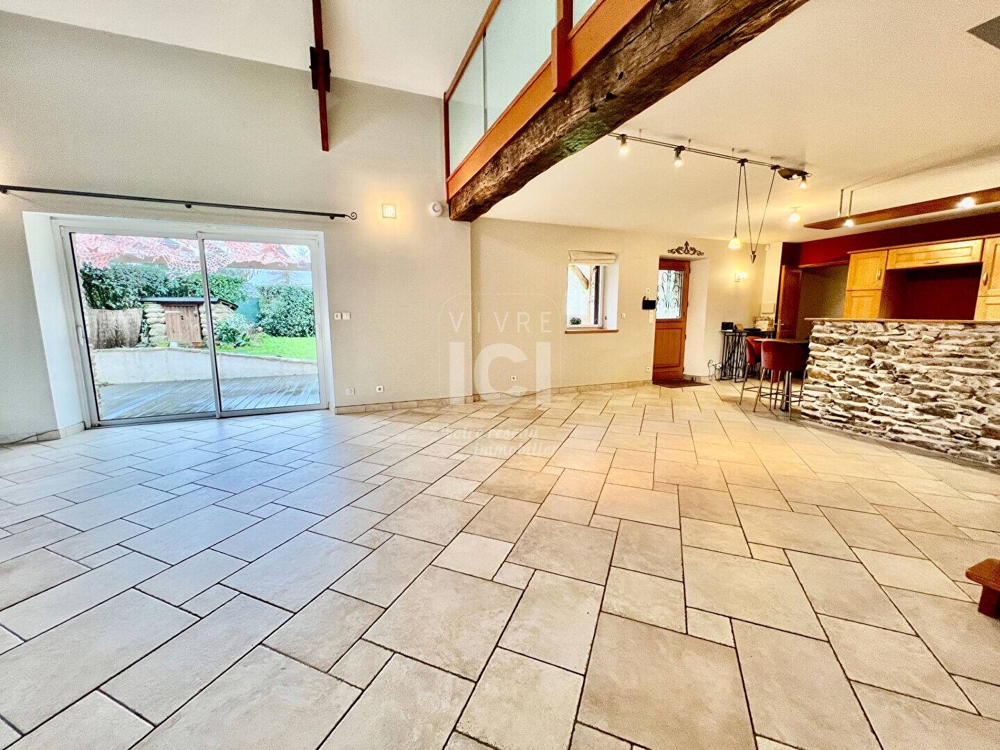 Maison à vendre, 218m², Grandchamps-des-Fontaines