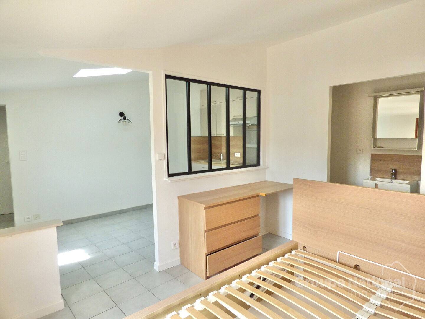 Appartement à vendre, 300m², L'Isle-sur-la-Sorgue