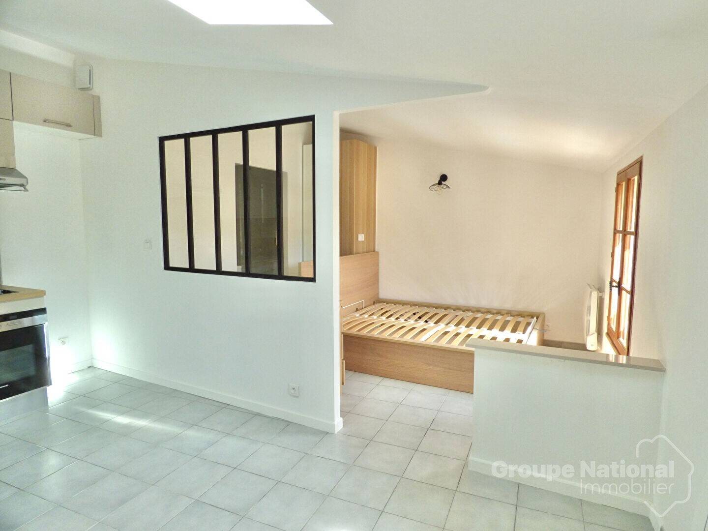 Appartement à vendre, 300m², L'Isle-sur-la-Sorgue